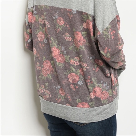 NEW! LONG SLEEVE FLORAL TOP SIZE SMALL AND LARGE - Picture 2 of 2